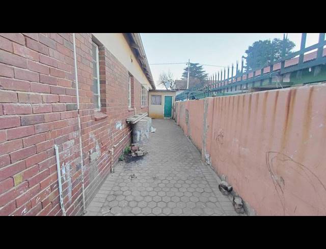 4 BEDROOM HOUSE FOR SALE IN TURFFONTEIN